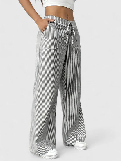 Dominique™ | Pantaloni ampi e confortevoli con dettagli eleganti.